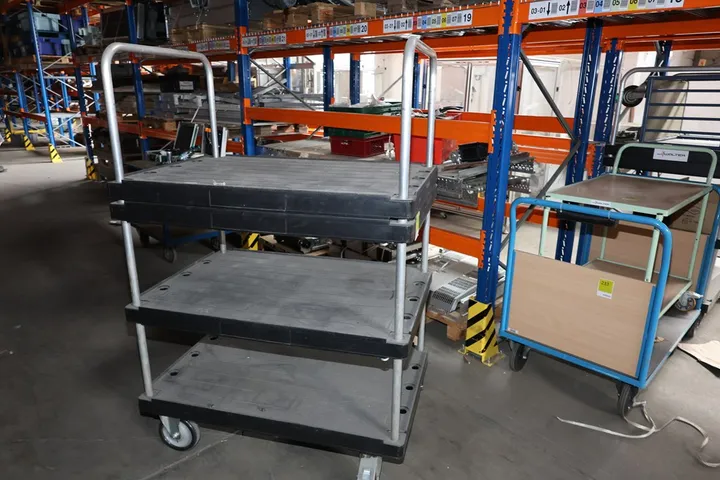 1 x Transportwagen